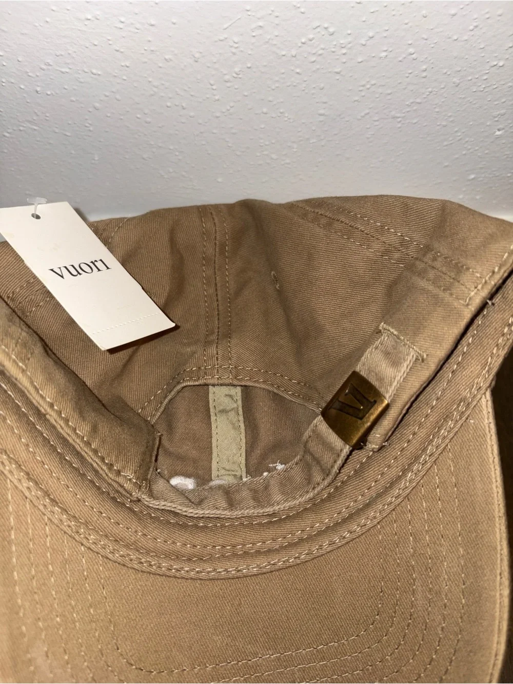 Vuori Women's Tan Brown Logo Baseball Cap